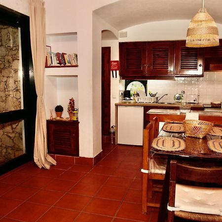 Villa Jacaranda - 550M From The Beach - Free Wifi - By Bedzy Albufeira Exterior foto