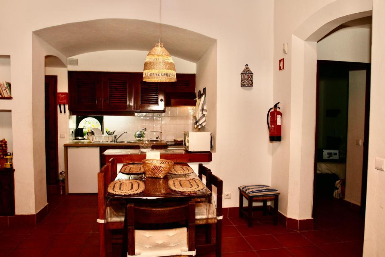 Villa Jacaranda - 550M From The Beach - Free Wifi - By Bedzy Albufeira Exterior foto